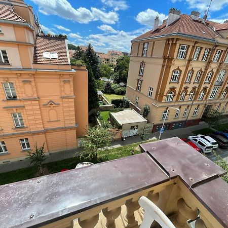 Rooms Veveri - Uvoz, 10 Min Peski Do Centru Brno Zewnętrze zdjęcie