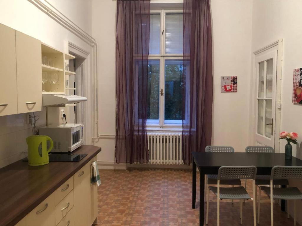 Rooms Veveri - Uvoz, 10 Min Peski Do Centru Brno Zewnętrze zdjęcie