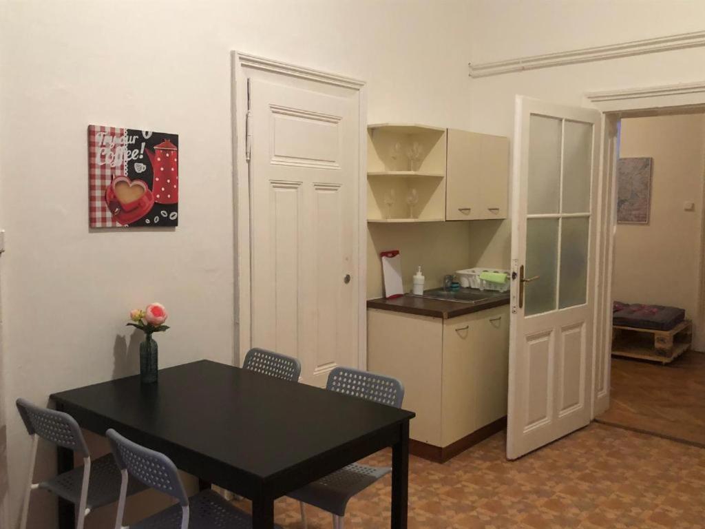 Rooms Veveri - Uvoz, 10 Min Peski Do Centru Brno Zewnętrze zdjęcie