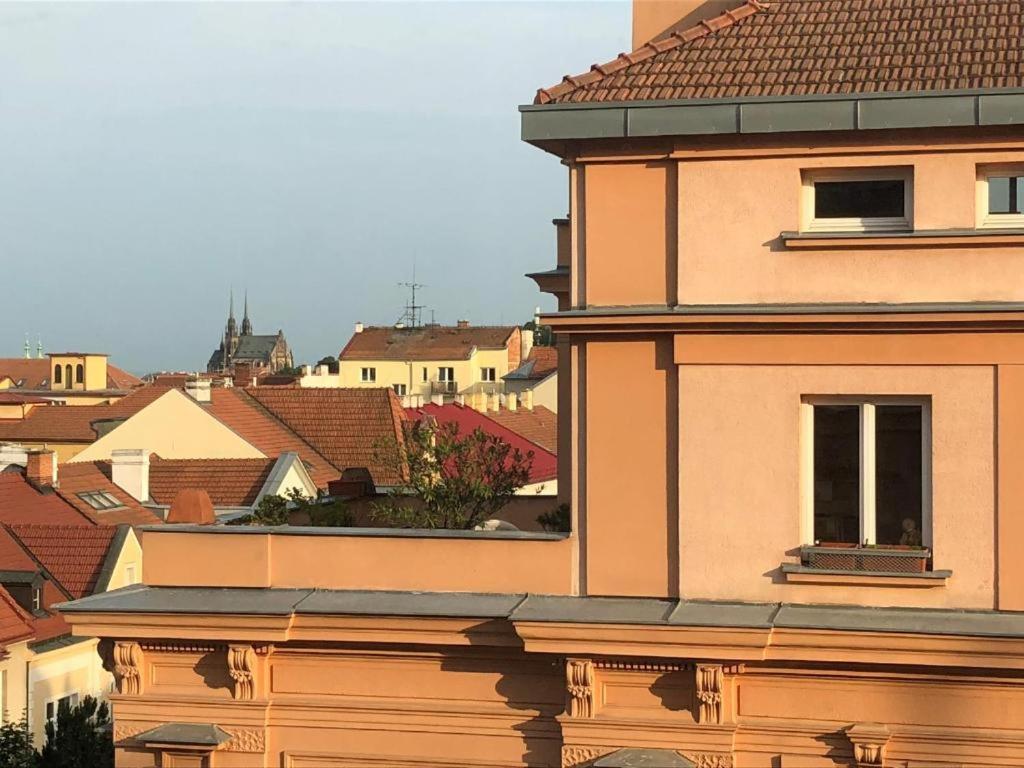 Rooms Veveri - Uvoz, 10 Min Peski Do Centru Brno Zewnętrze zdjęcie